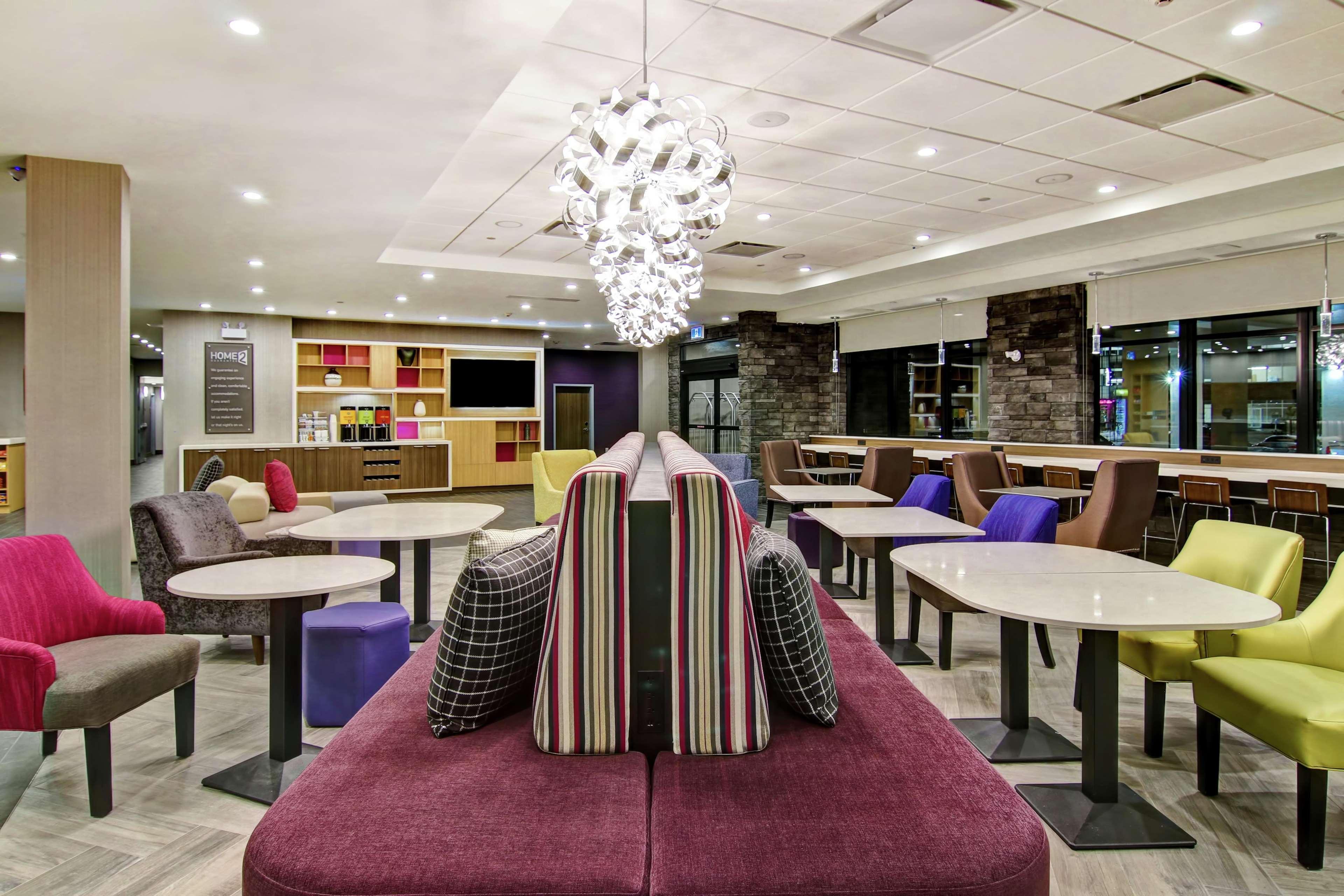 Home2 Suites By Hilton Edmonton South Екстериор снимка