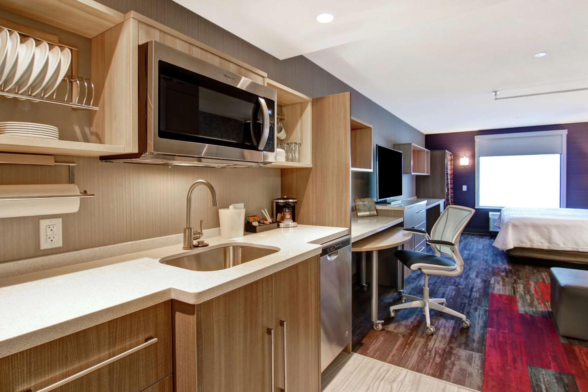 Home2 Suites By Hilton Edmonton South Екстериор снимка